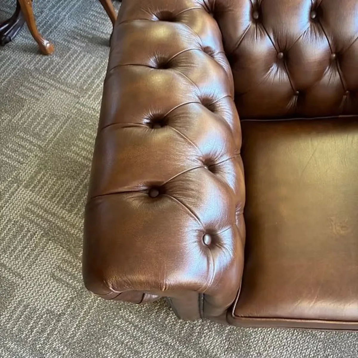 Clubman roll back Chesterfield leather arm chair - Image 4