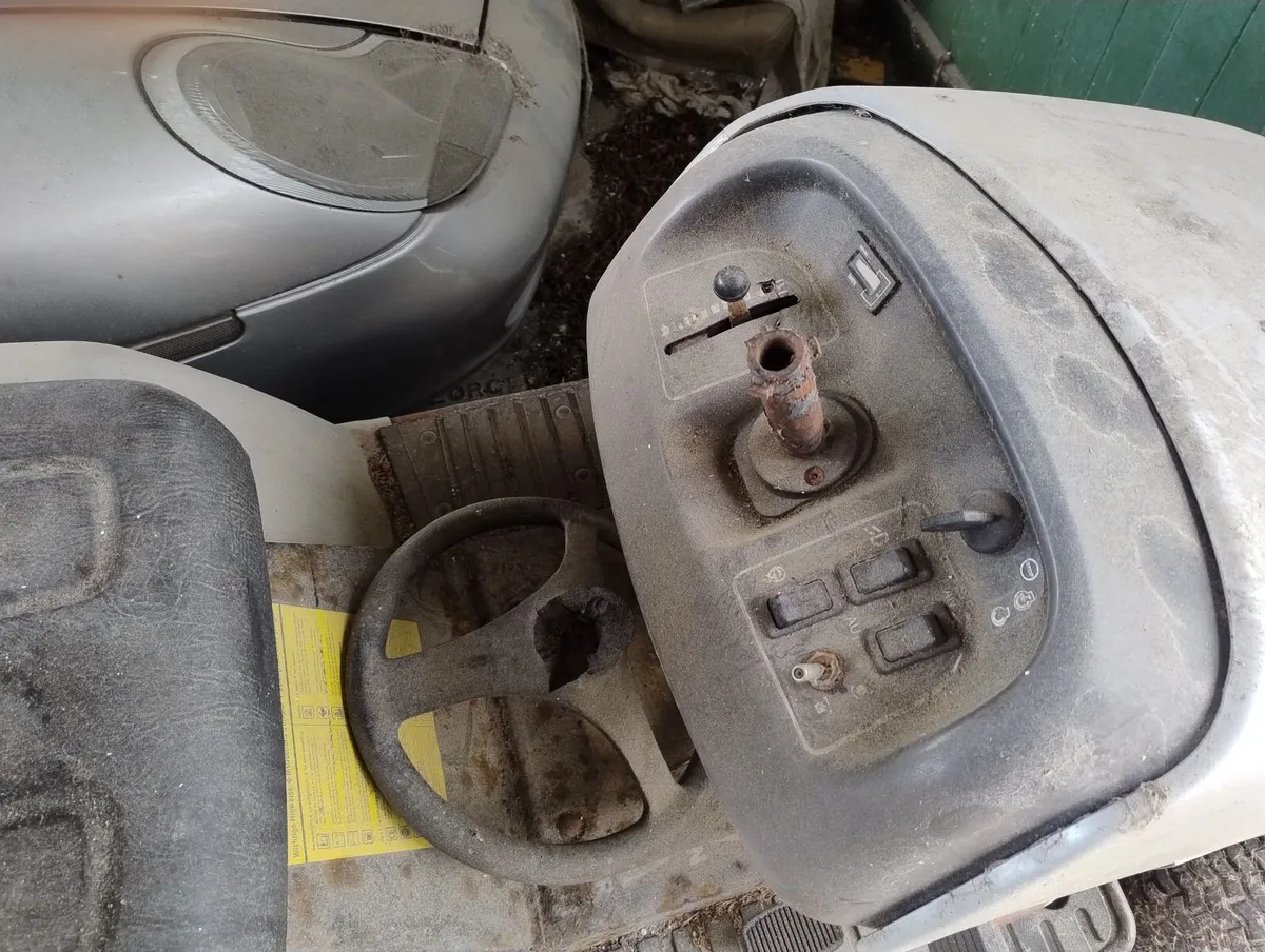 Lawnboss for spares or repairs - Image 2