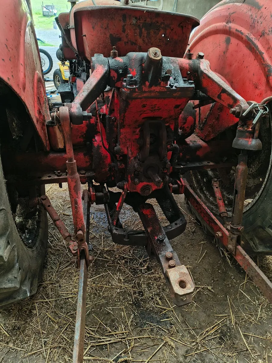 Nuffield 10/60 - Image 3