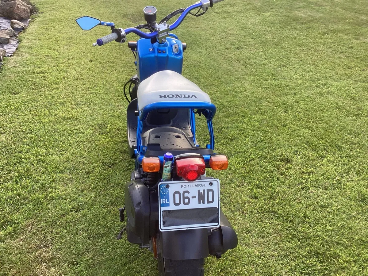 Scooter - Image 4