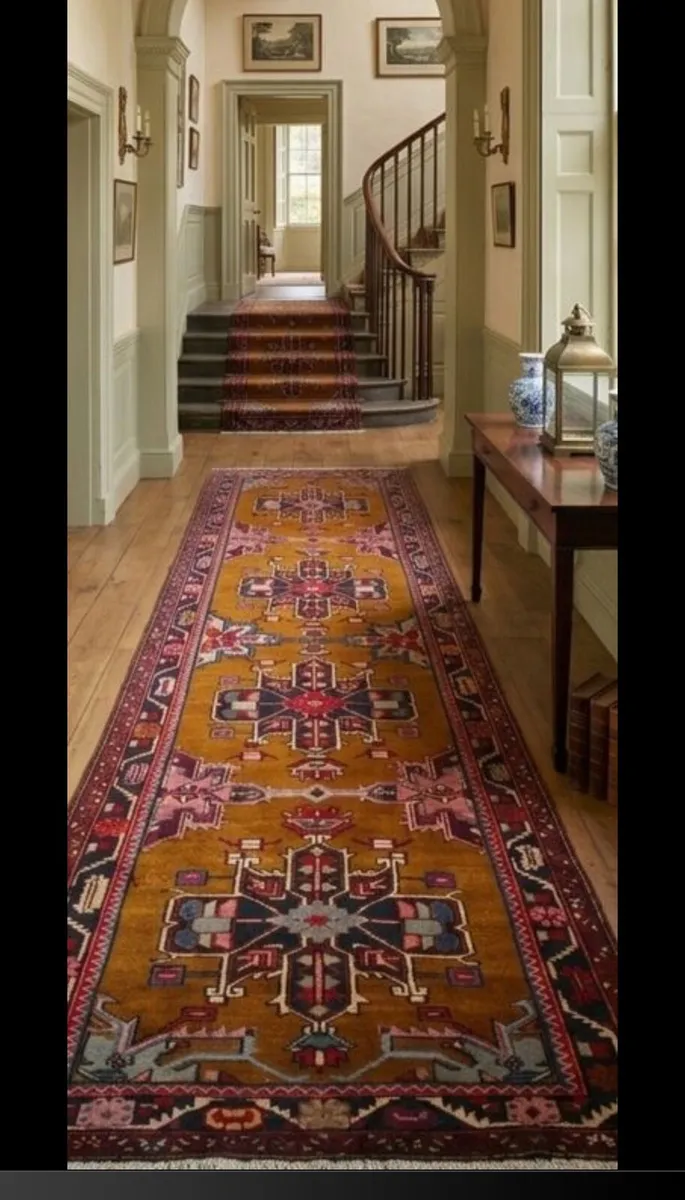Magnificent XL 11ft x 4ft Perser Heriz Runner Rug - Image 2