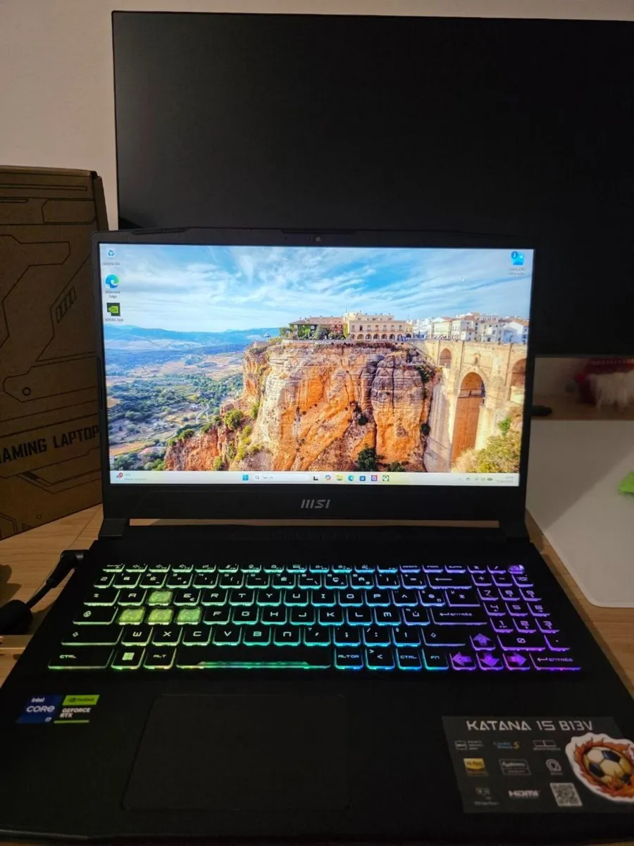 MSI Katana 15 i7-13620H RTX 4070 16GB 1TB 144Hz - Image 1