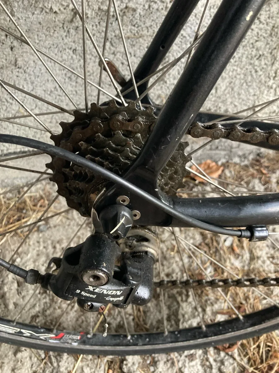 Adult road bike and boys bike - Image 2