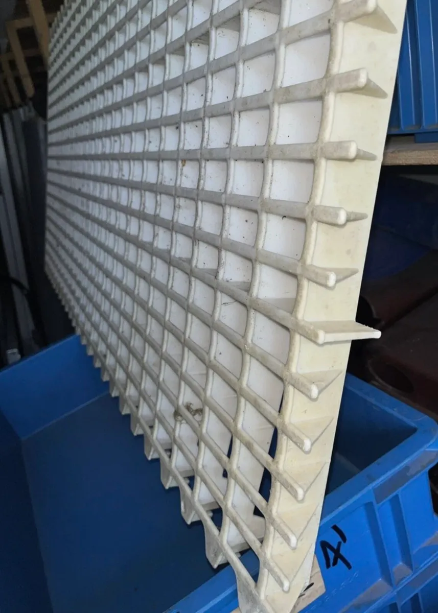 Plastic Poultry Slats - Image 2