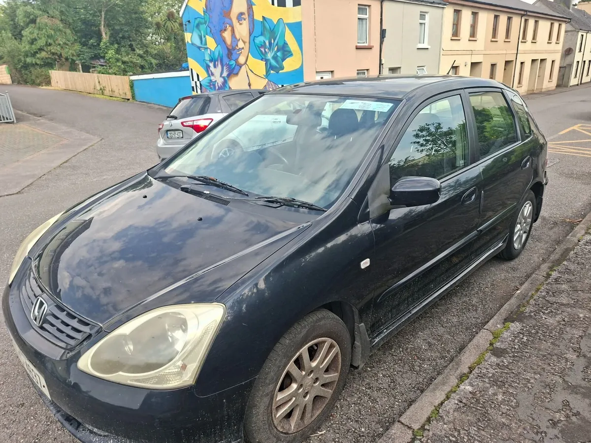 2005 honda civic - Image 1