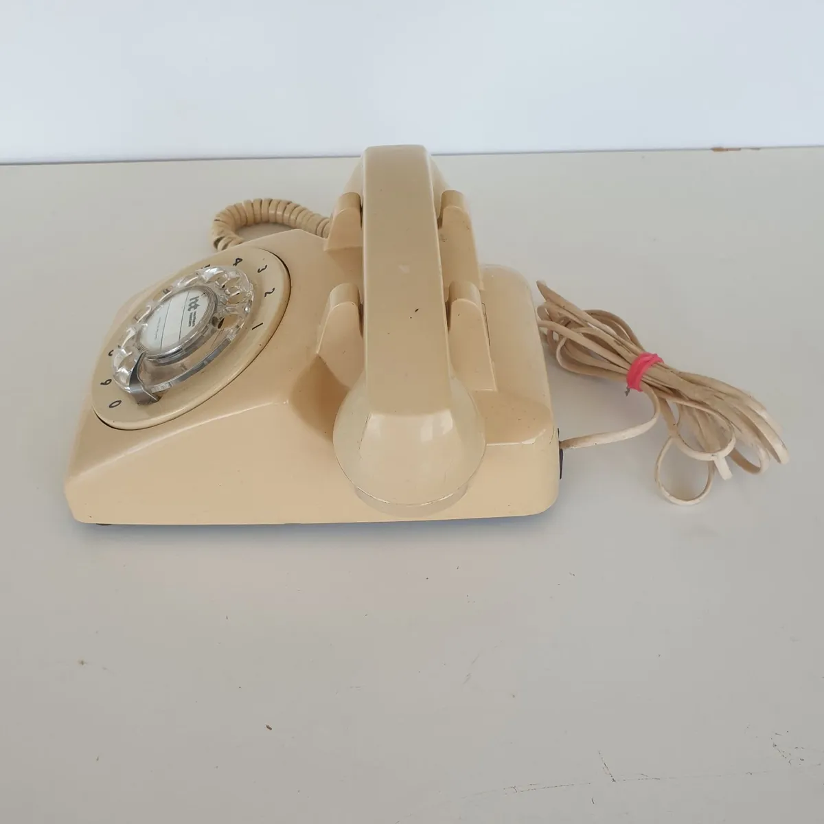 Rotary telephone 1970/80s cream working - Image 2