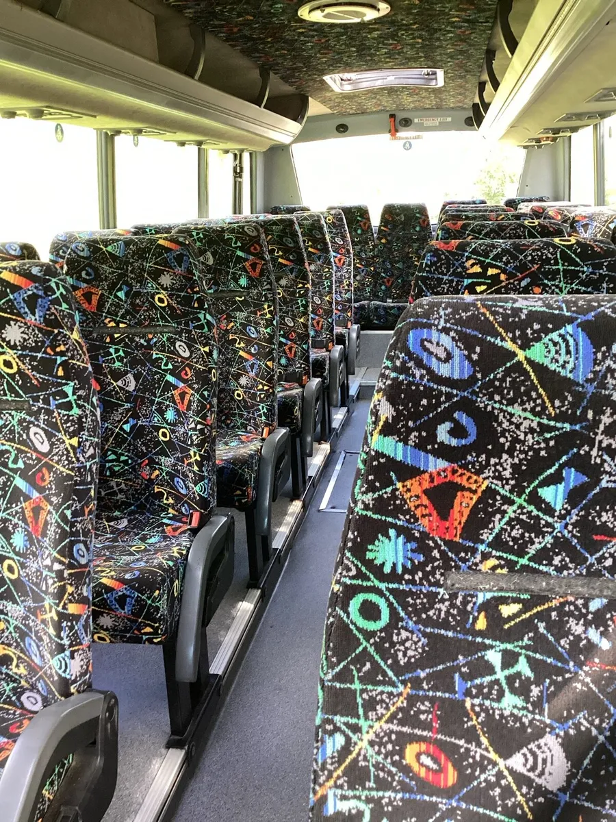 33 seater bus with psv - Image 2