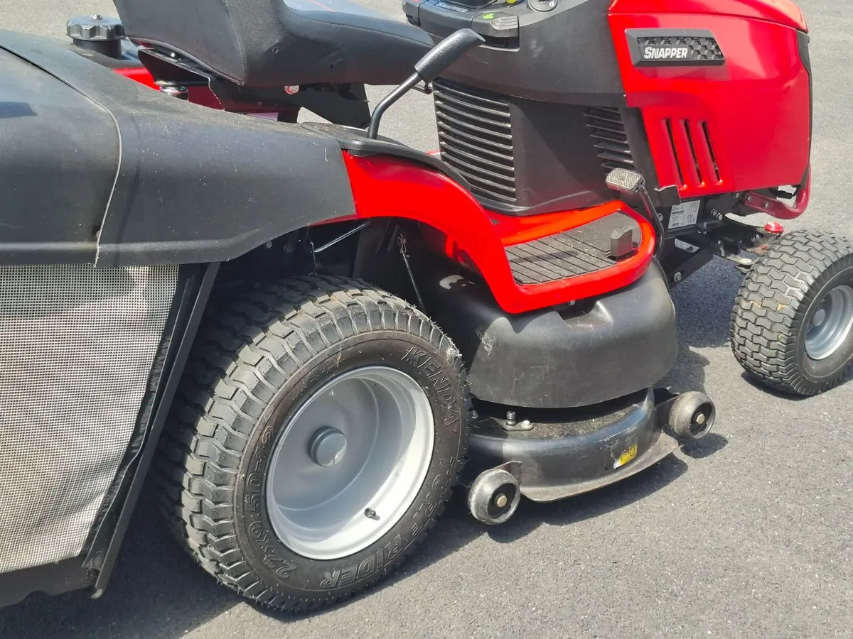 Snapper Rx 310 27hp mower for sale - Image 3
