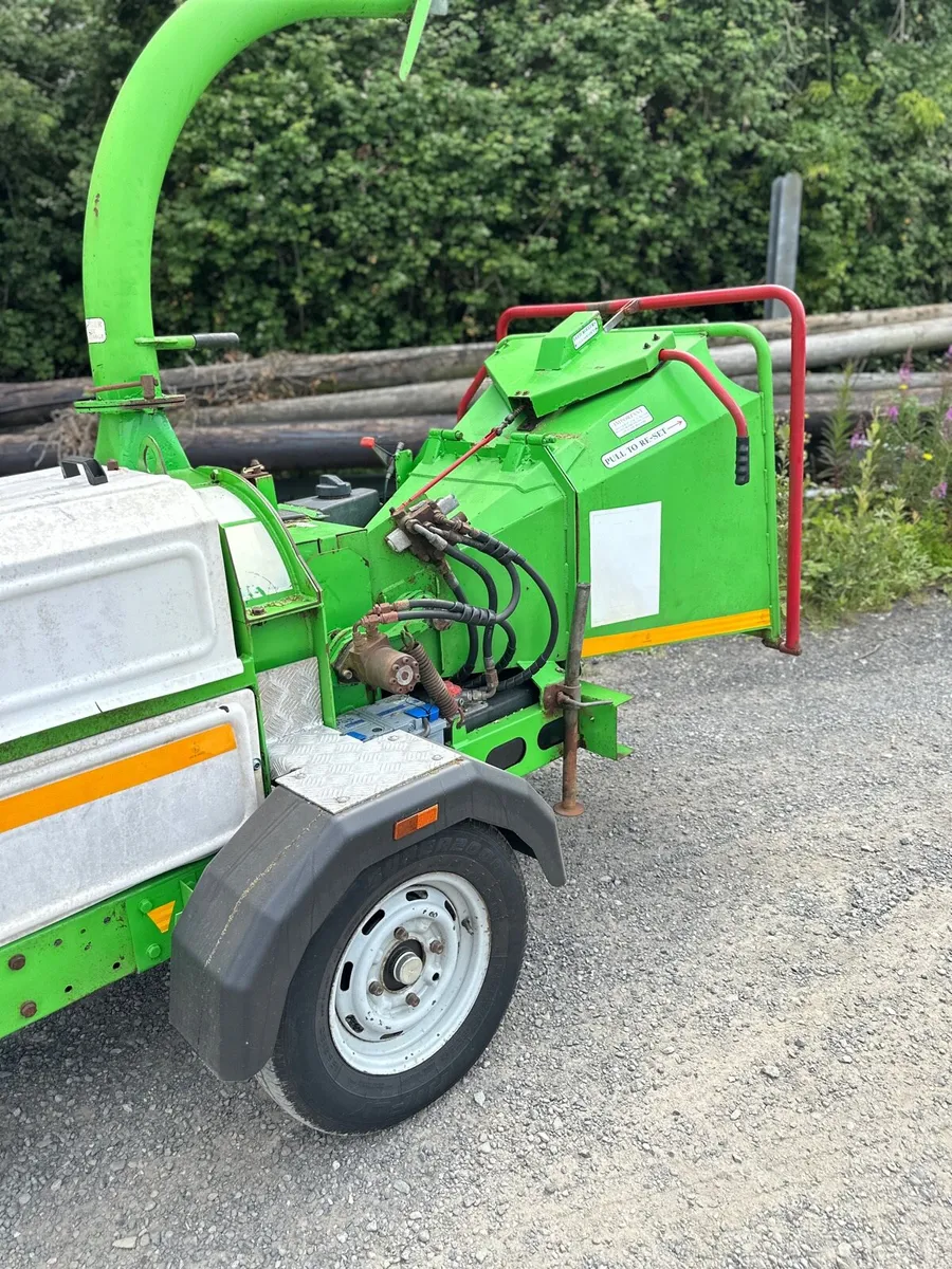 GreenMech Arborist 15-23 Diesel Wood Chipper - Image 4
