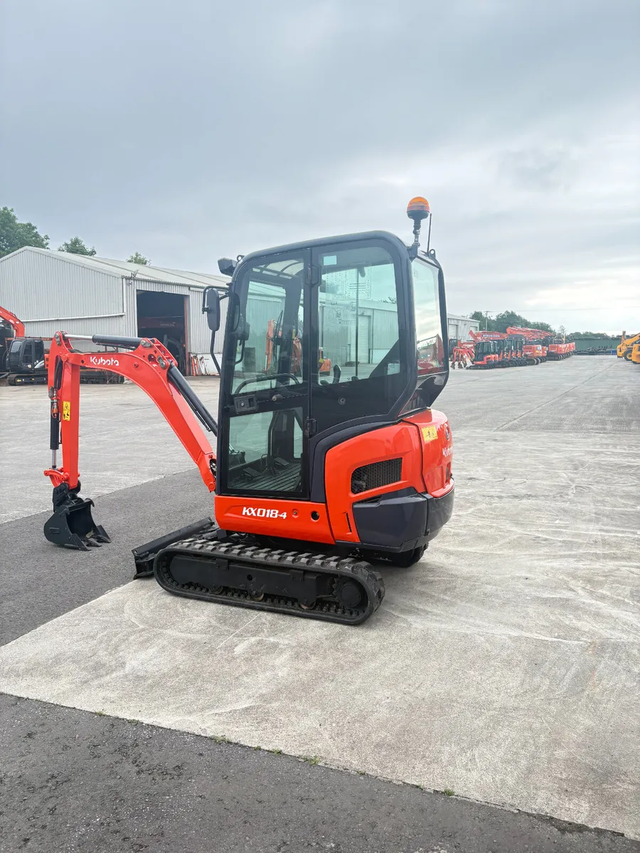 Kubota KXO18 - Image 3