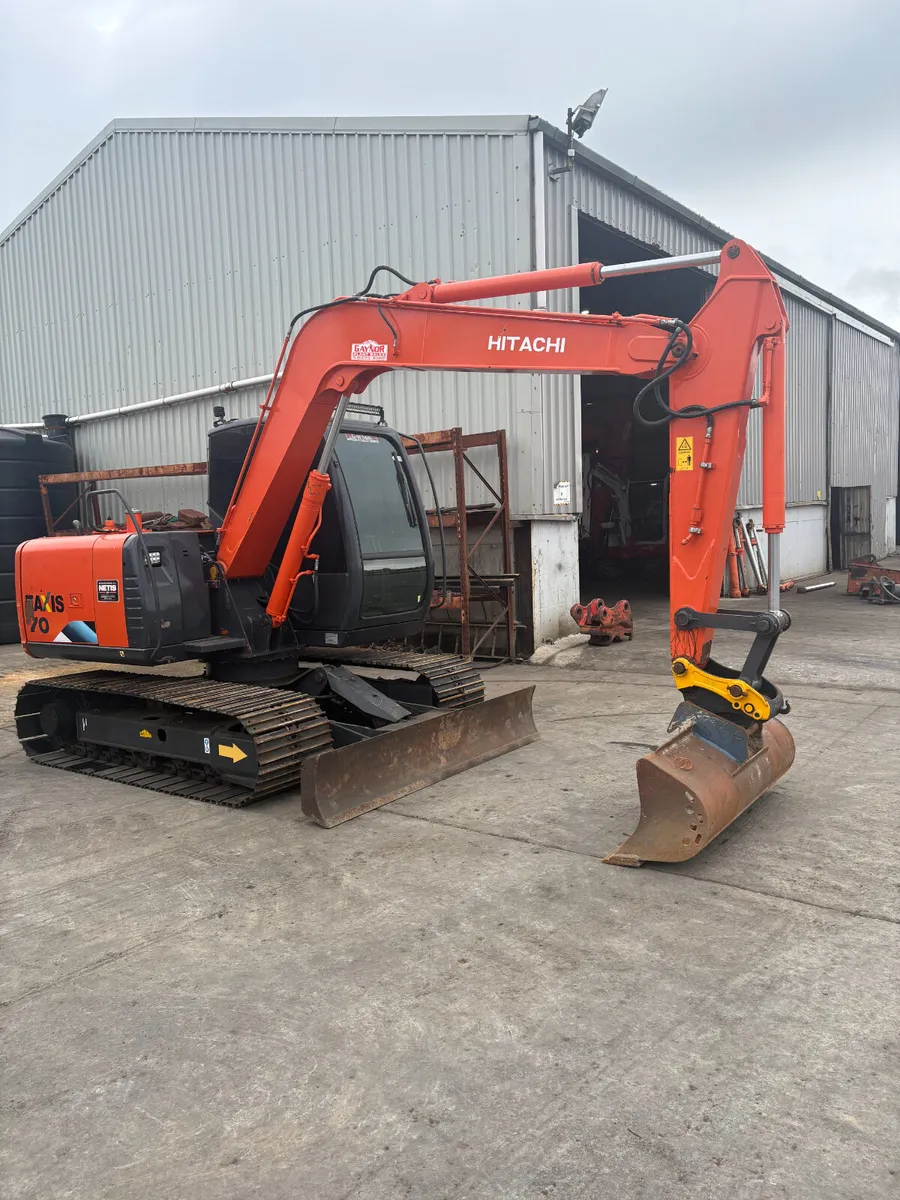 HITACHI ZX70 - Image 2