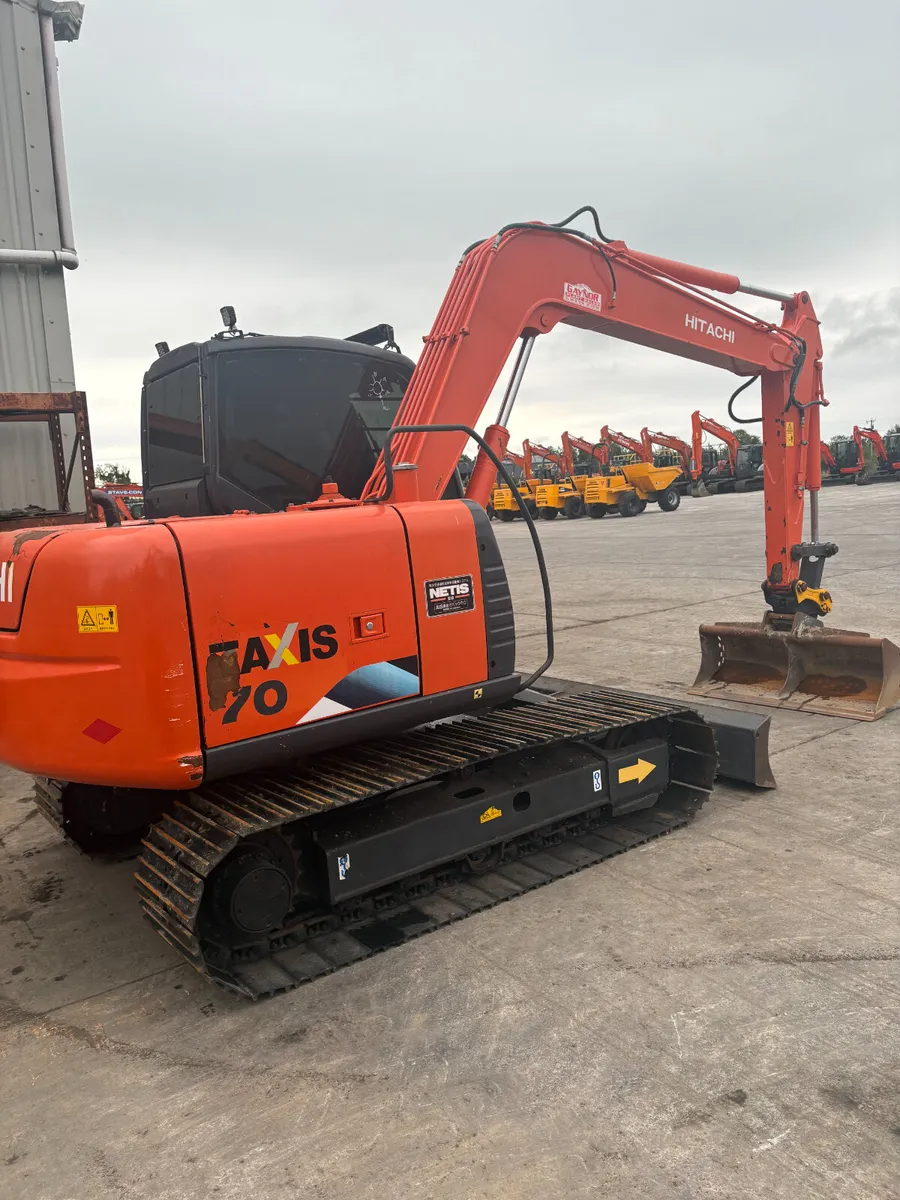HITACHI ZX70 - Image 3