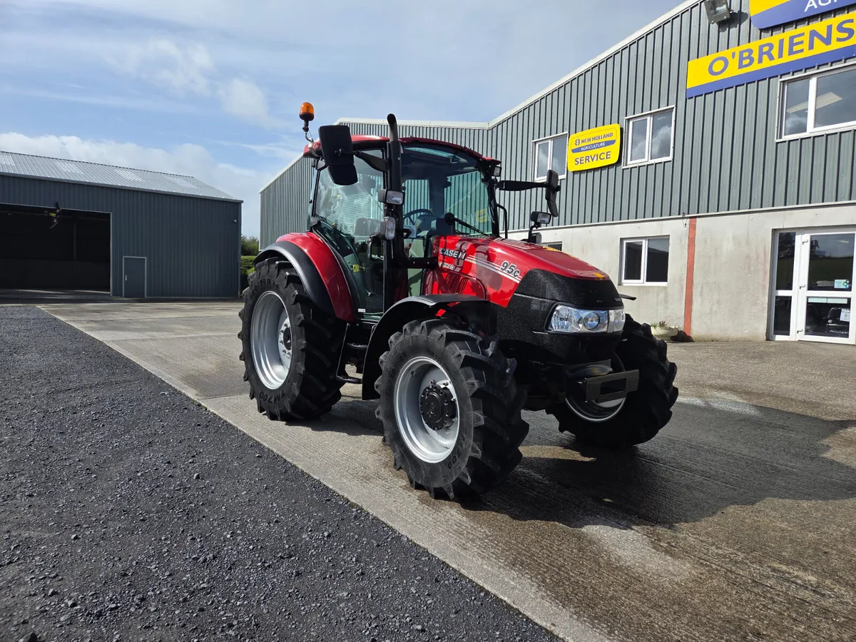 2019 Case 95 C - Image 3