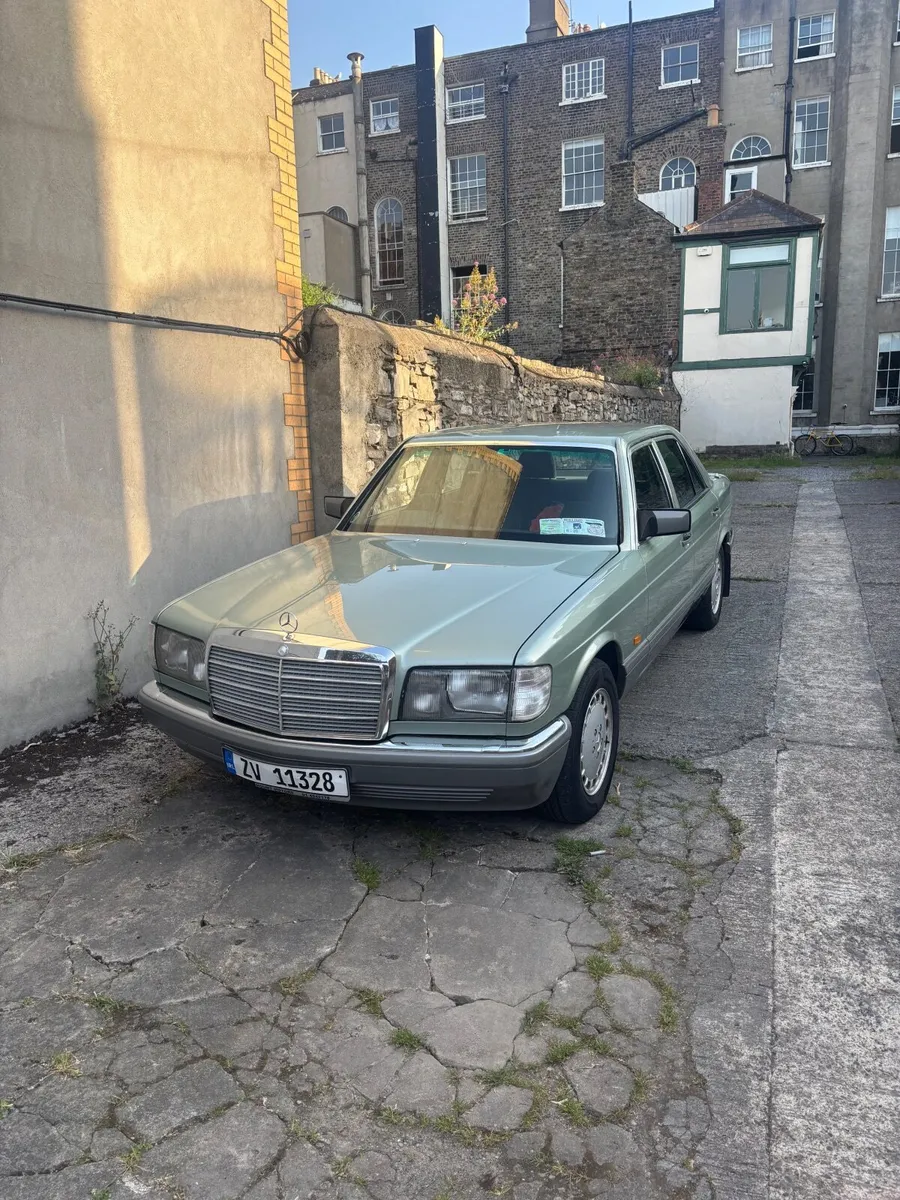 Mercedes-Benz 300SE - Image 1
