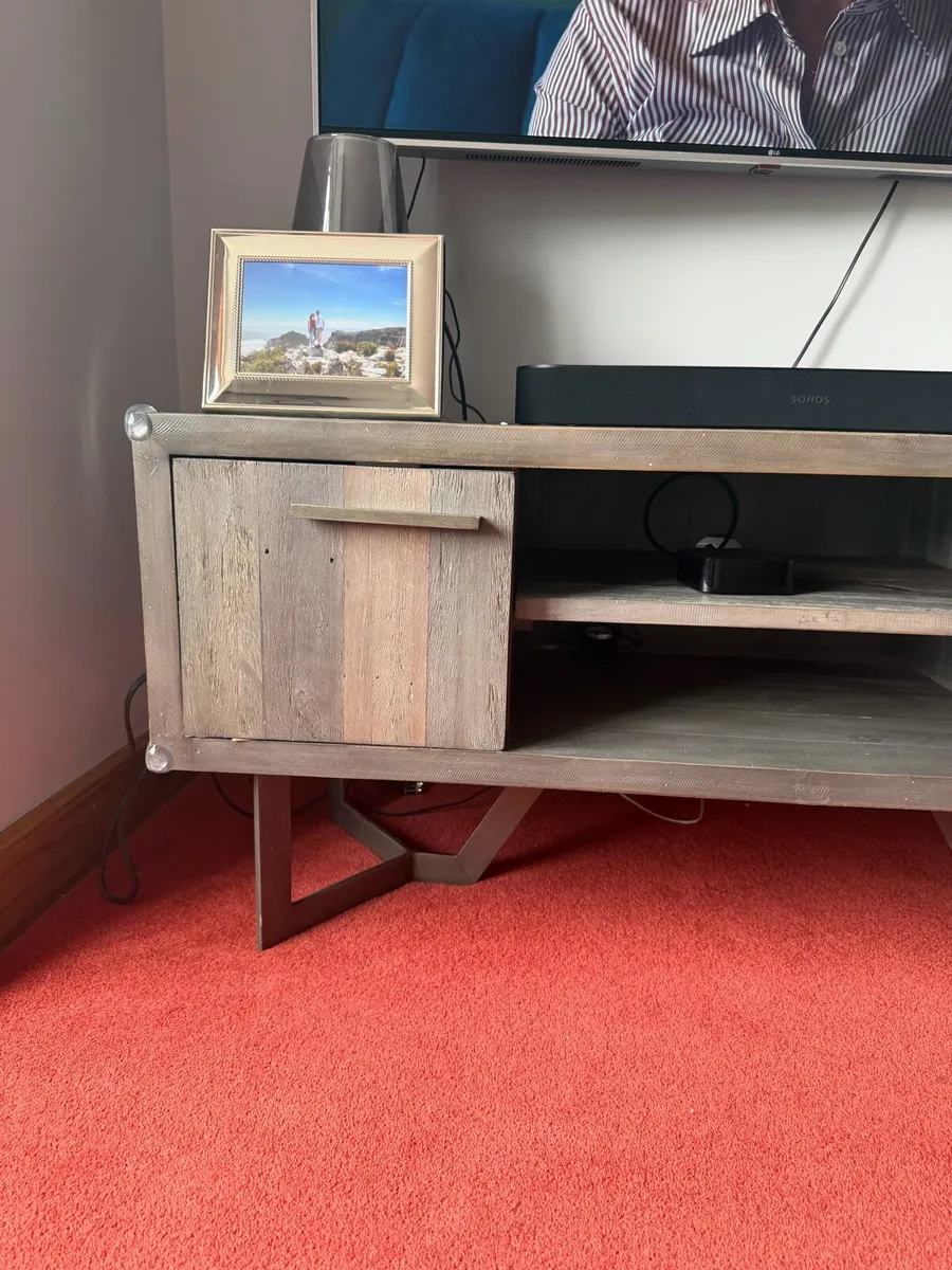 Solid wood tv media unit - Image 3
