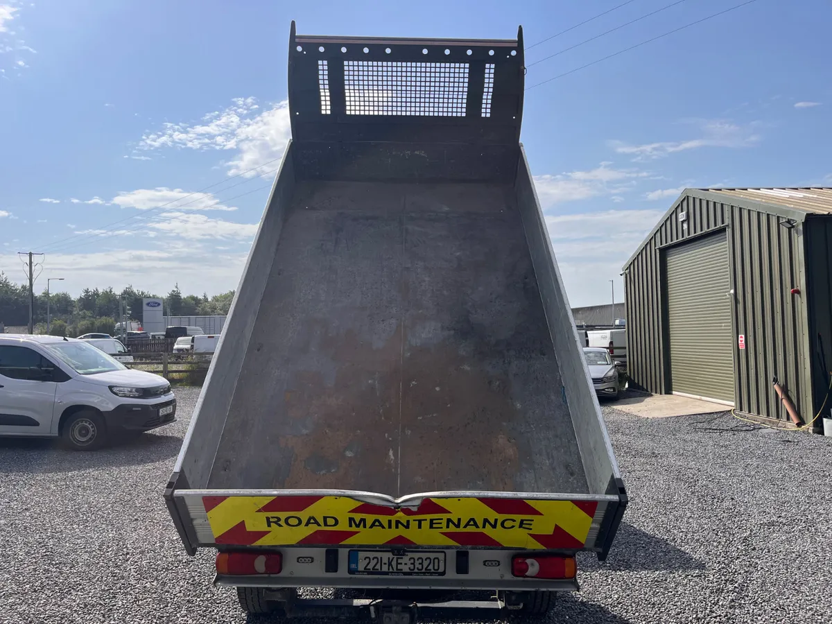 Peugeot Boxer S/Cab Tipper 2.2L 140BHP - Image 2