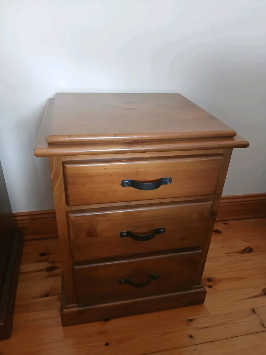 Bedside lockers - Image 3