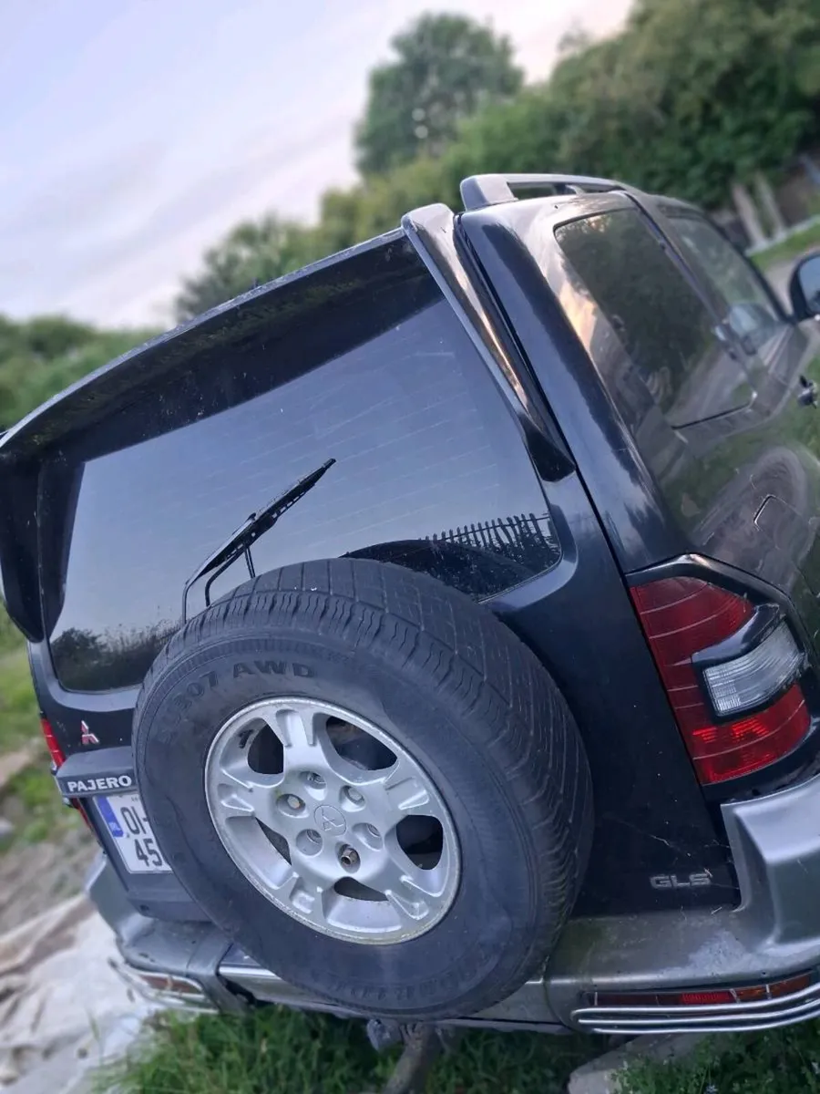 Mitsubishi pajero 2.5 - Image 3