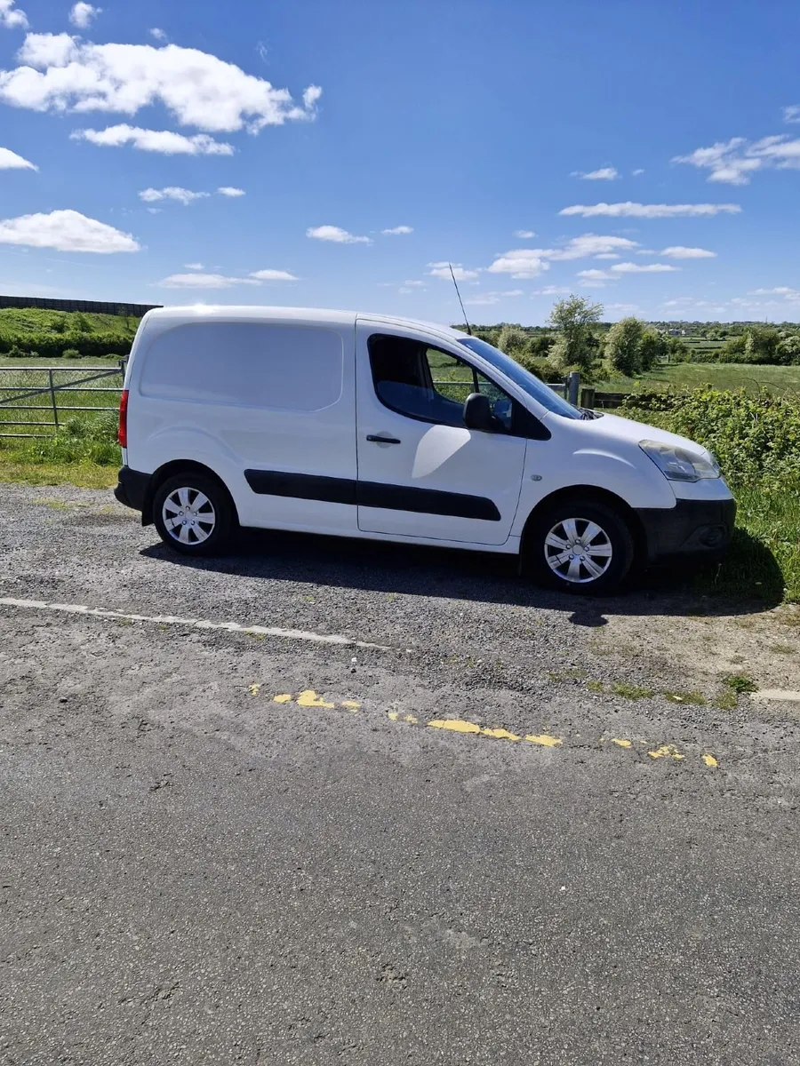 Citroen Berlingo 2010 - Image 1