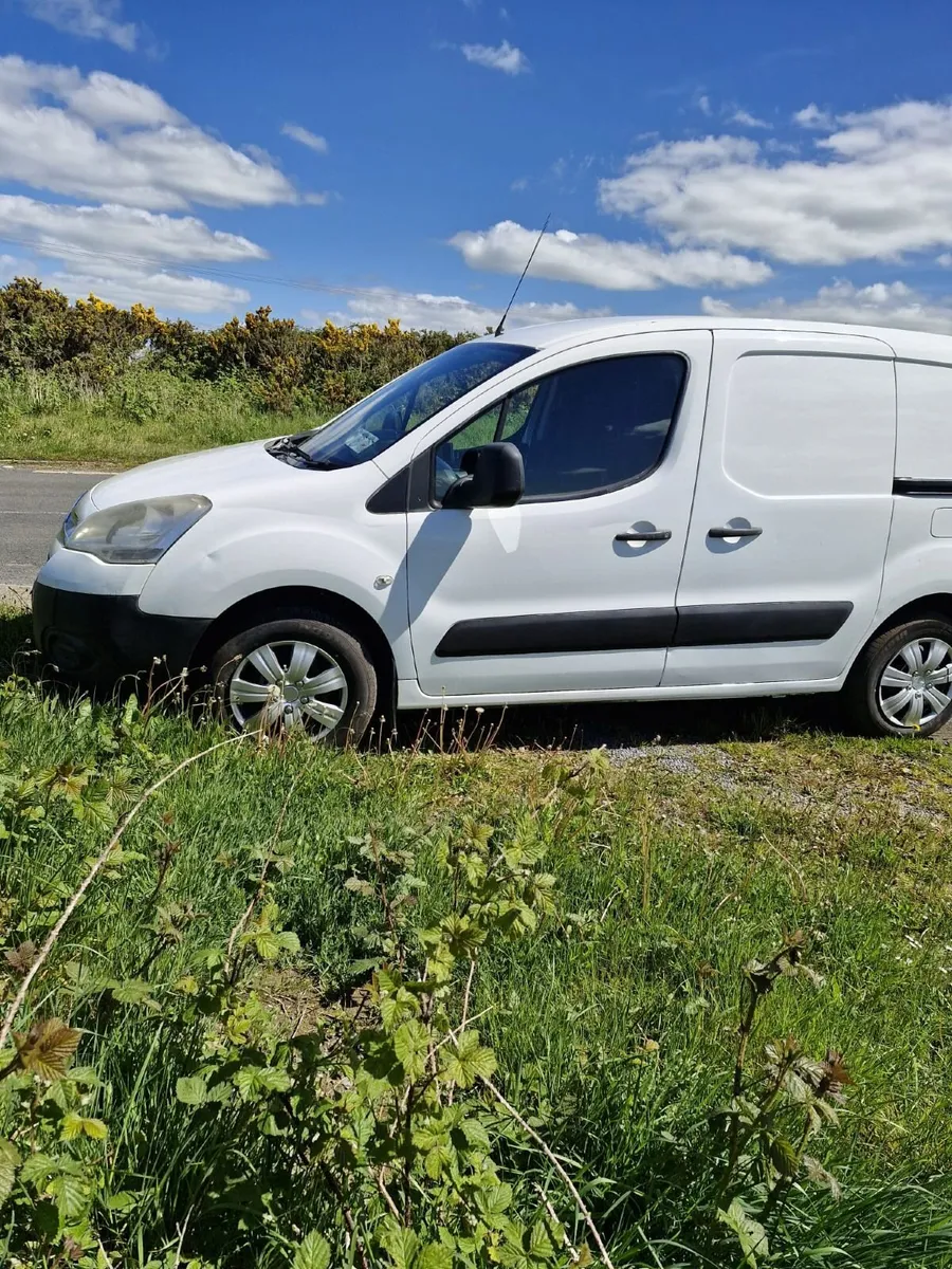 Citroen Berlingo 2010 - Image 2