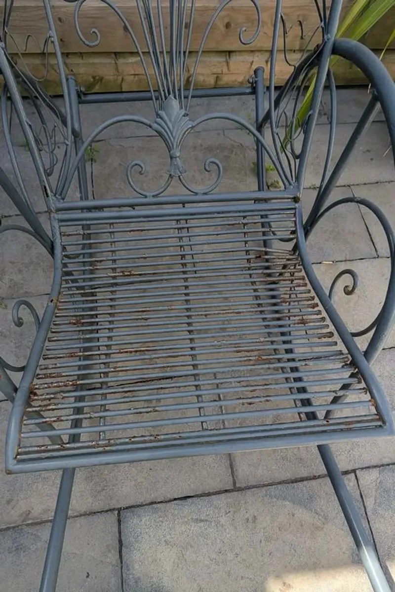 Vintage garden rocking chair - Image 3