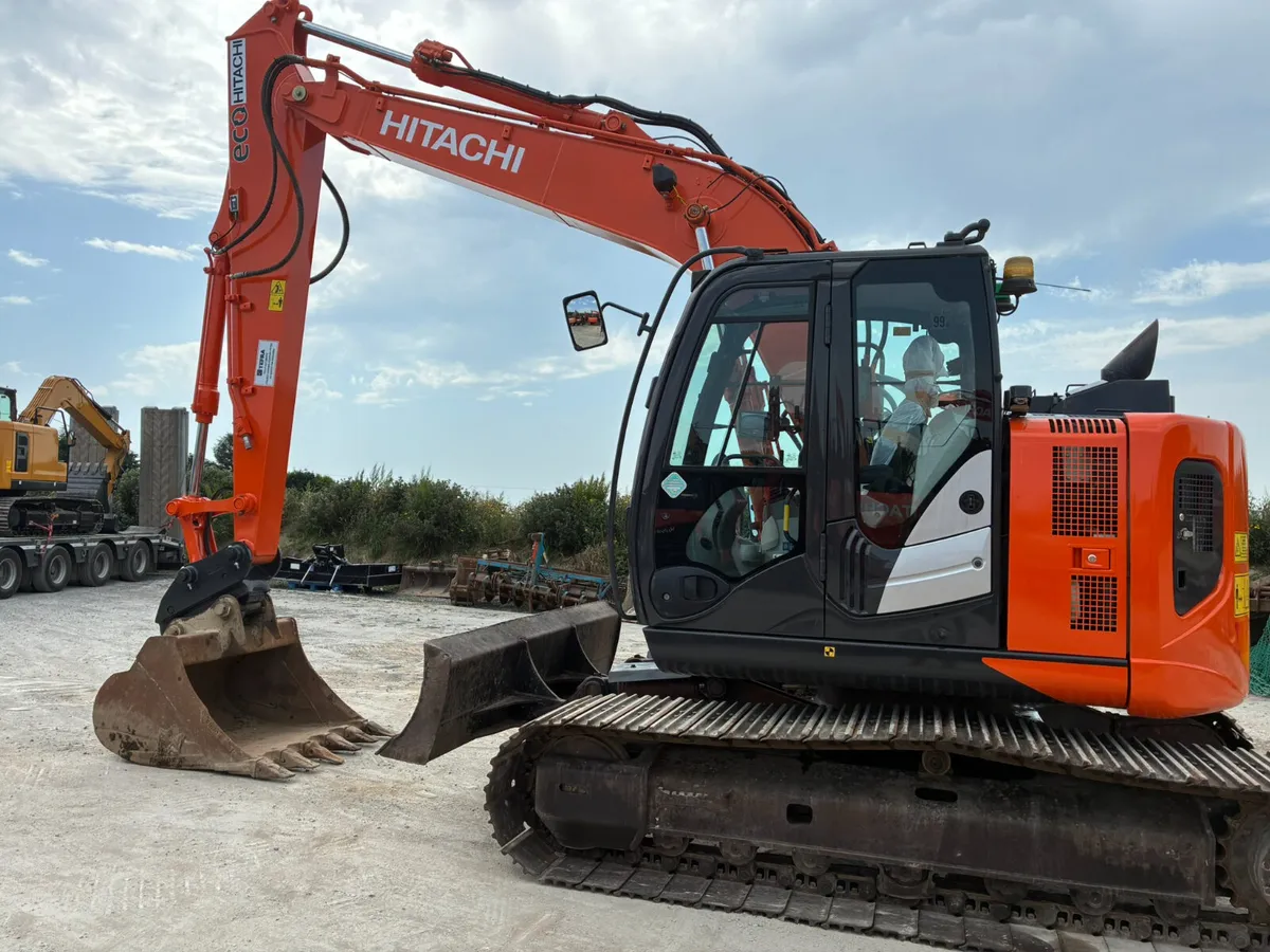 Hitachi ZX135US-6 - Image 3