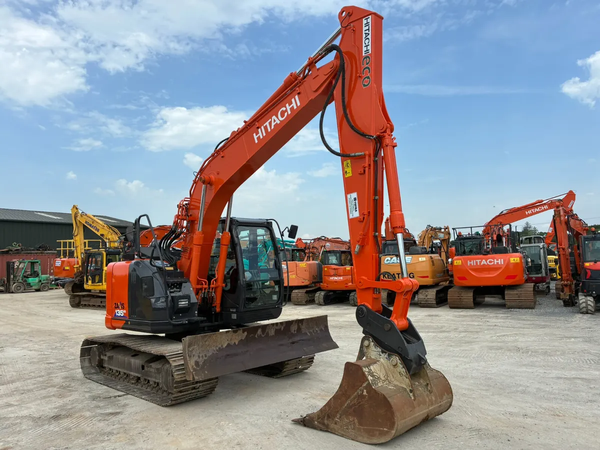 Hitachi ZX135US-6 - Image 1