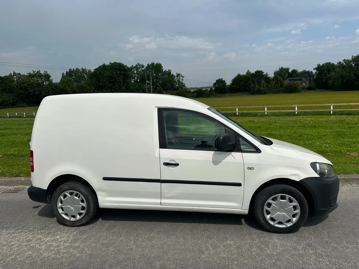Volkswagen Caddy 2012 - Image 3