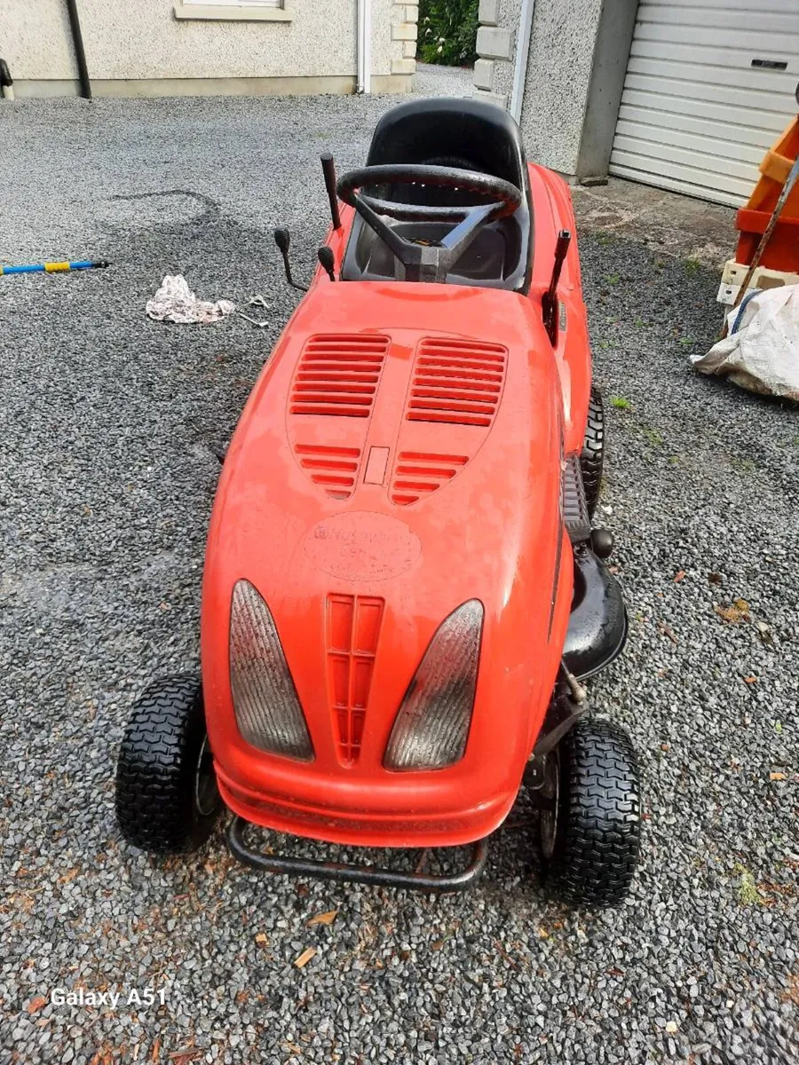 Castelgarden ride on mower - Image 2