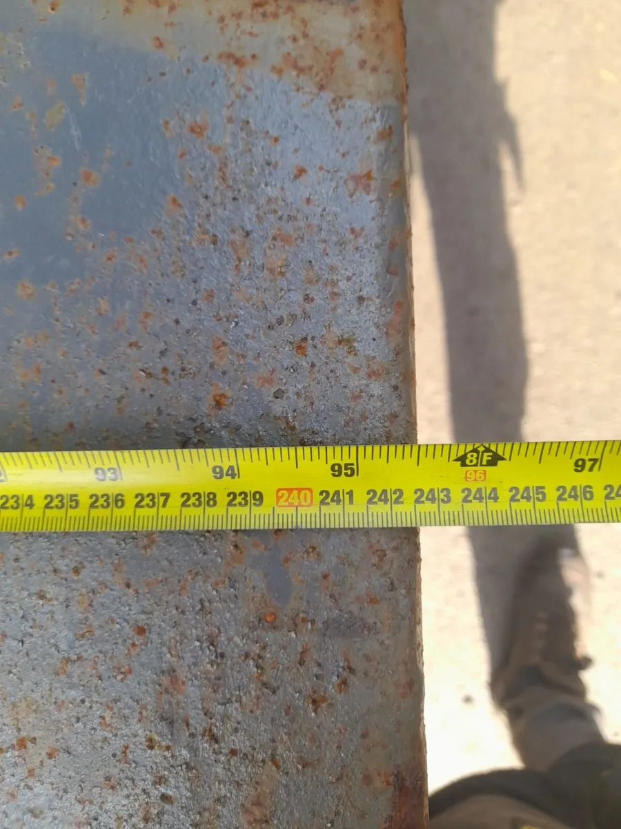heavy duty work bench - Image 3