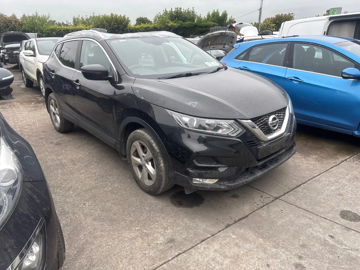 2020 Nissan qashqai for breaking - Image 3