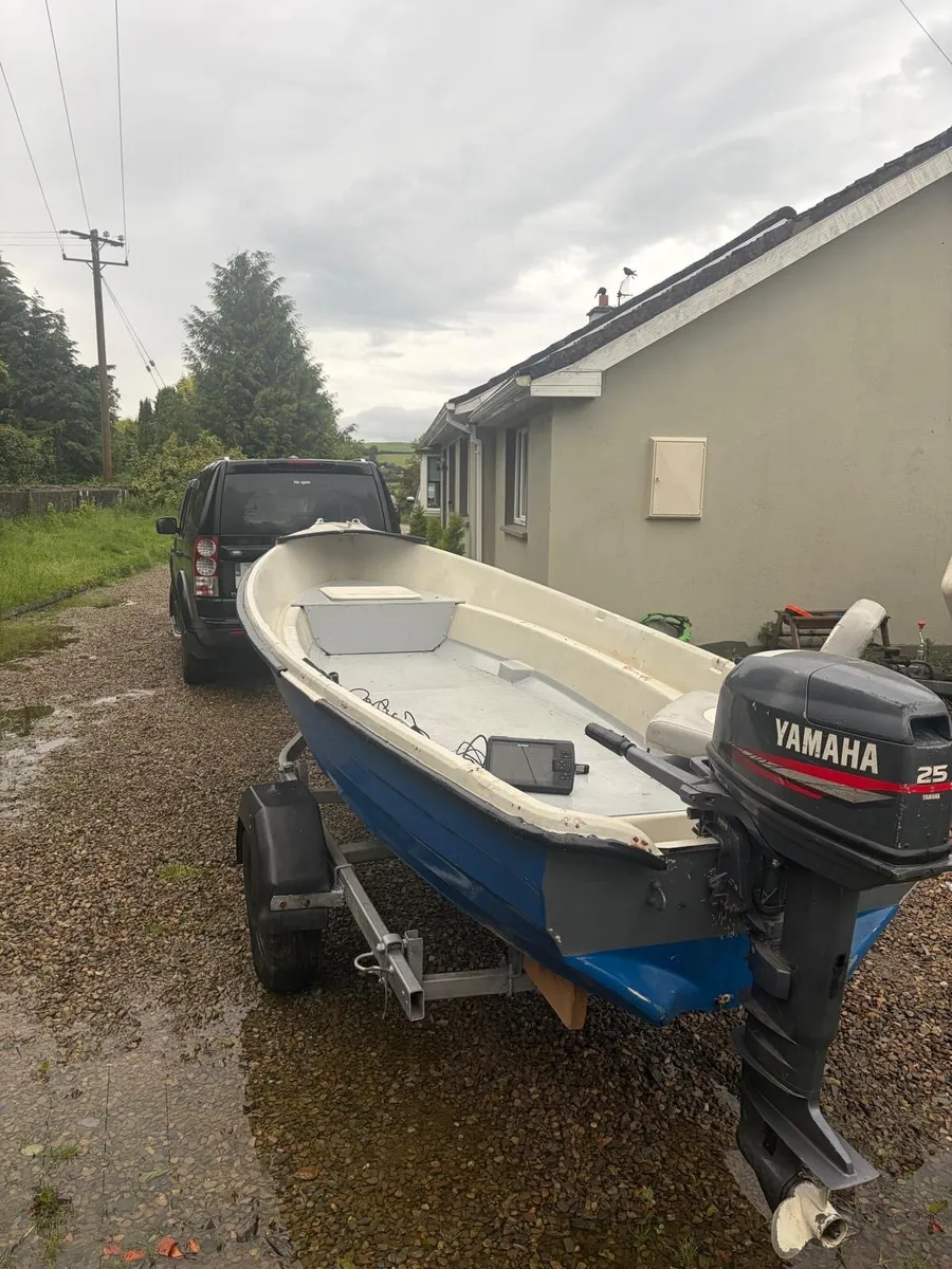 17ft flat deck fishing setup - Image 1