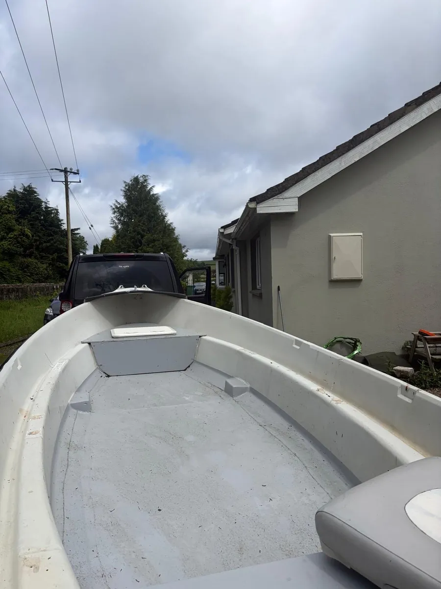 17ft flat deck fishing setup - Image 2