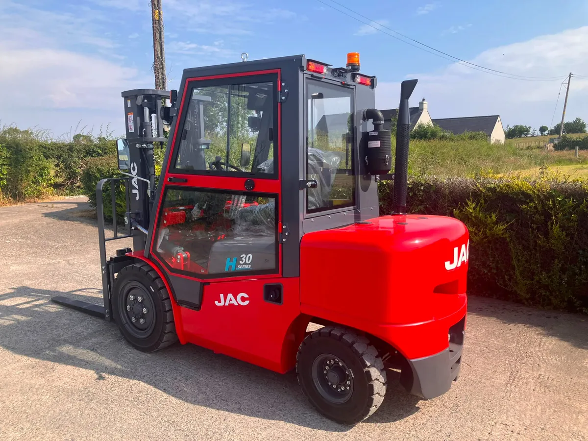 New JAC Diesel Forklift **Online Auction** - Image 4