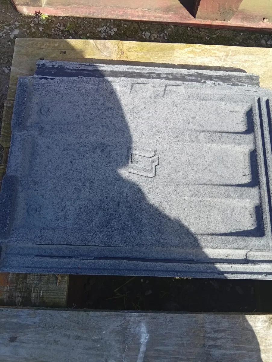 Bangor slates chimney pots floor ridge roof tiles - Image 3
