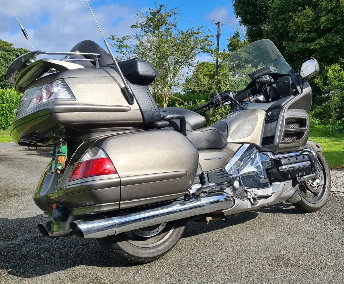 Honda GoldWing GL1800 - Image 2