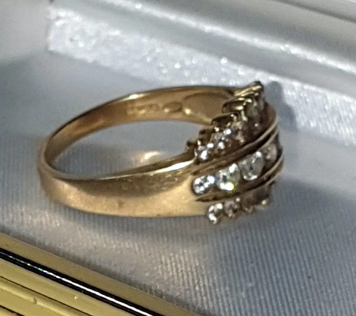 Vintage 18ct Gold & Diamond Ring - Image 3