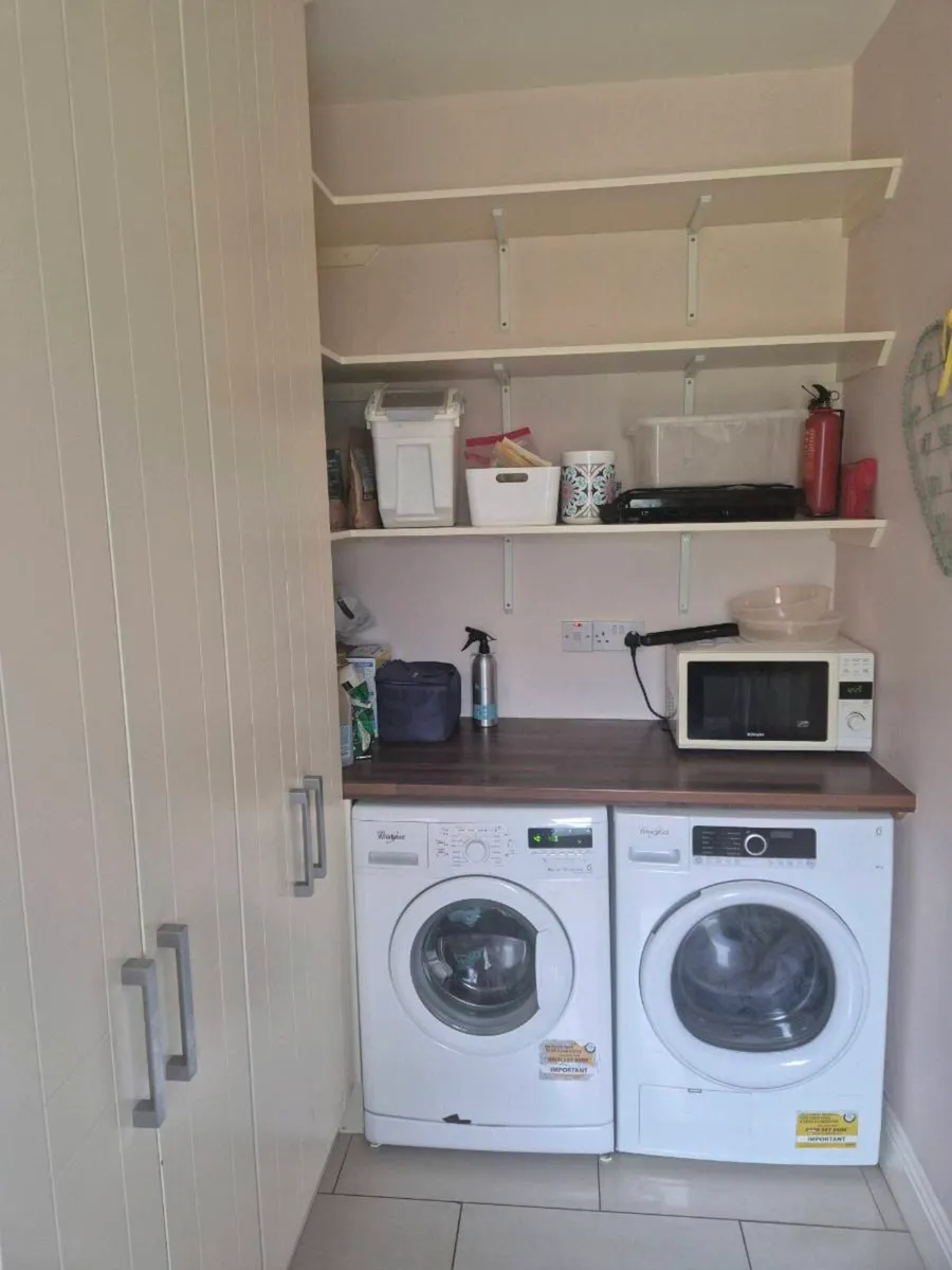 Utility room units - Image 1