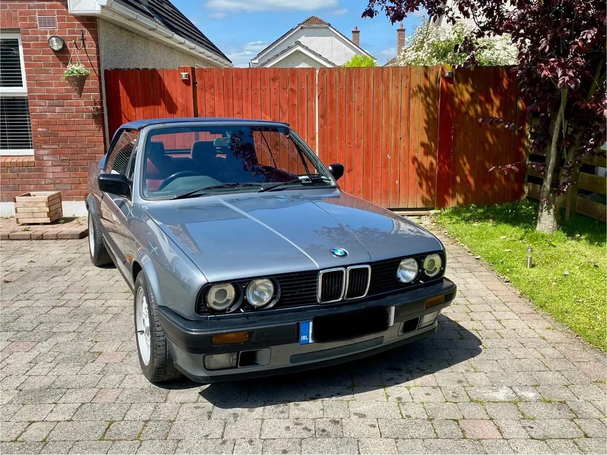 1993 BMW E30 - Image 2