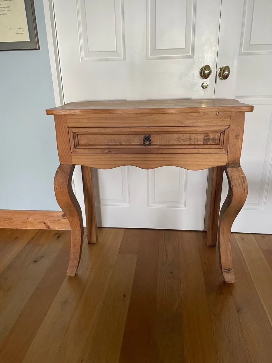 Hall table - Image 1
