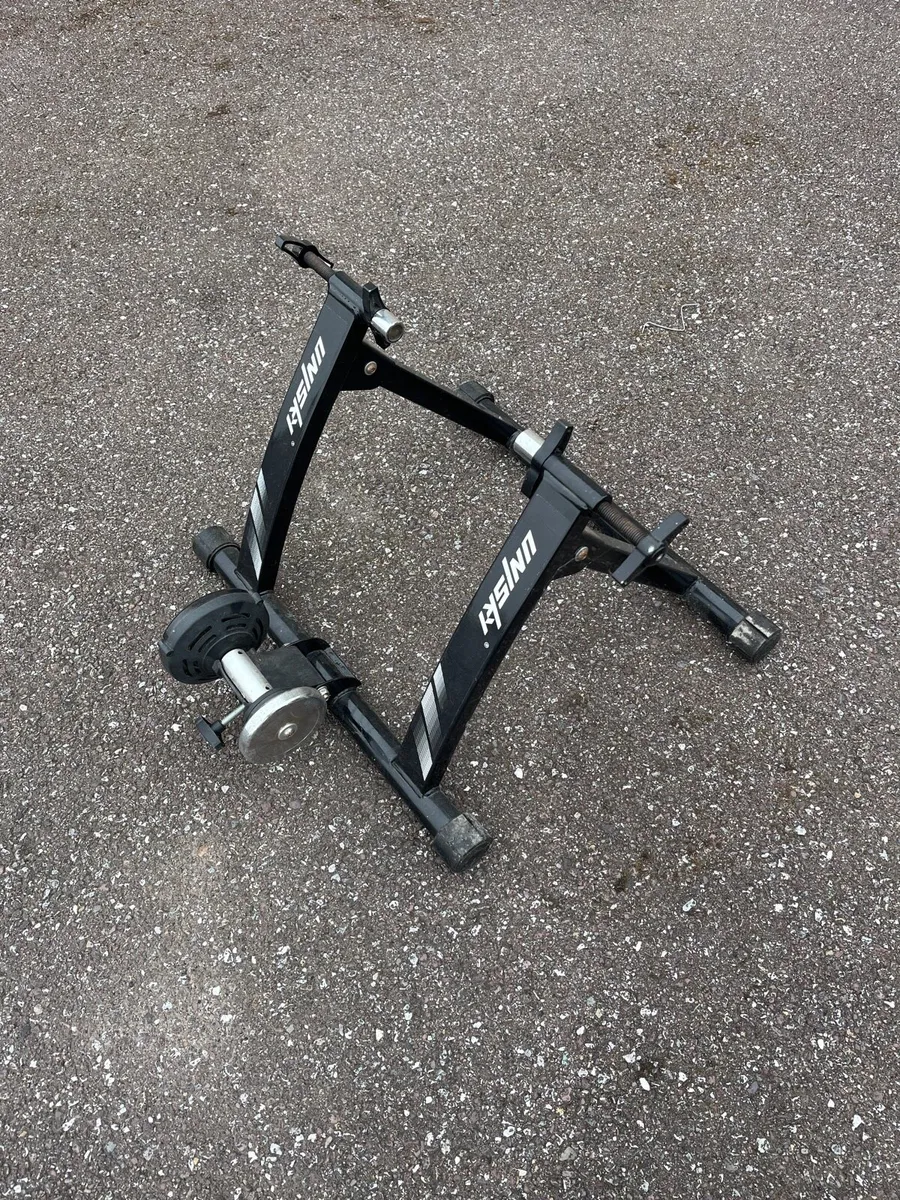 Unisky home bike mount - Image 1