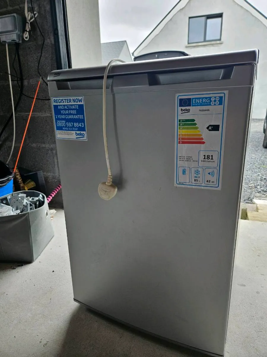 Undercounter freezer - Image 1