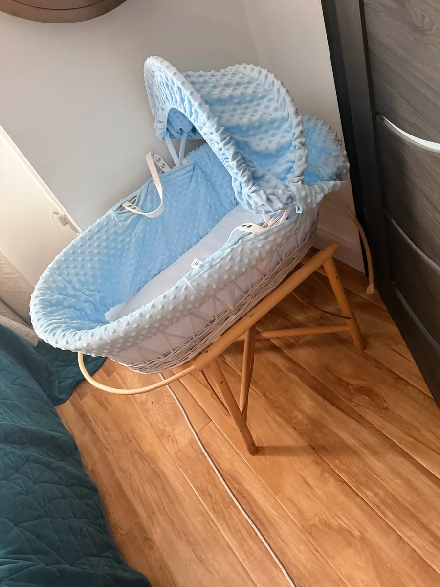 Tony Kealys Moses basket
