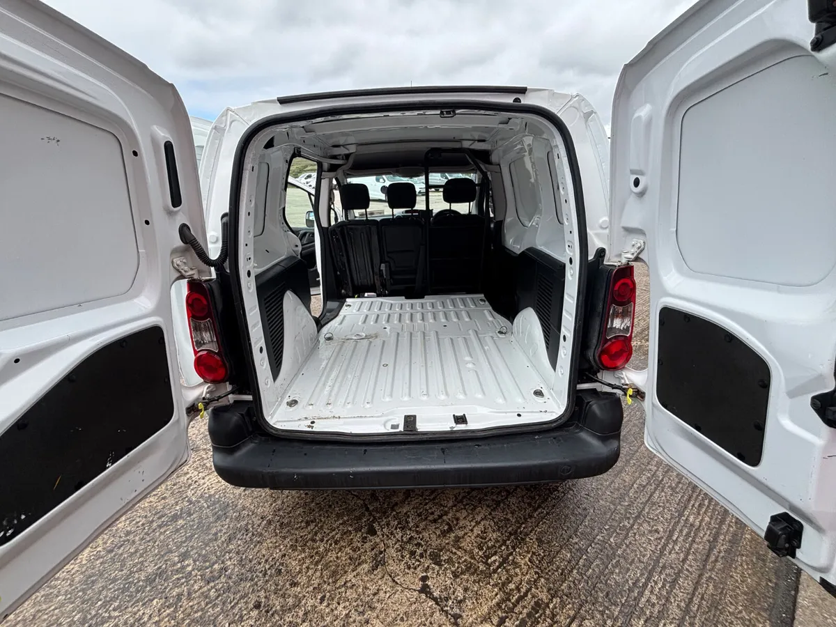 Citroen Berlingo 2017 new cvrt delivery warranty - Image 4
