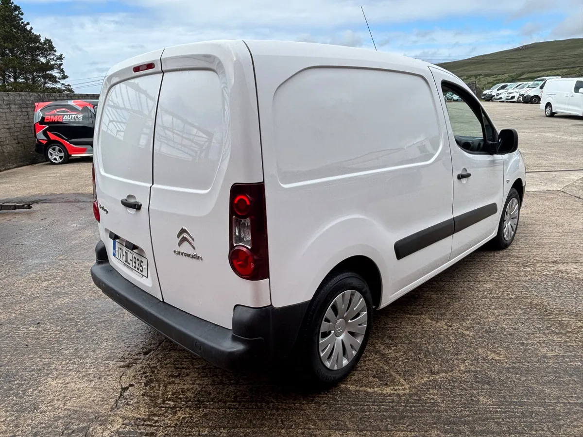 Citroen Berlingo 2017 new cvrt delivery warranty - Image 2