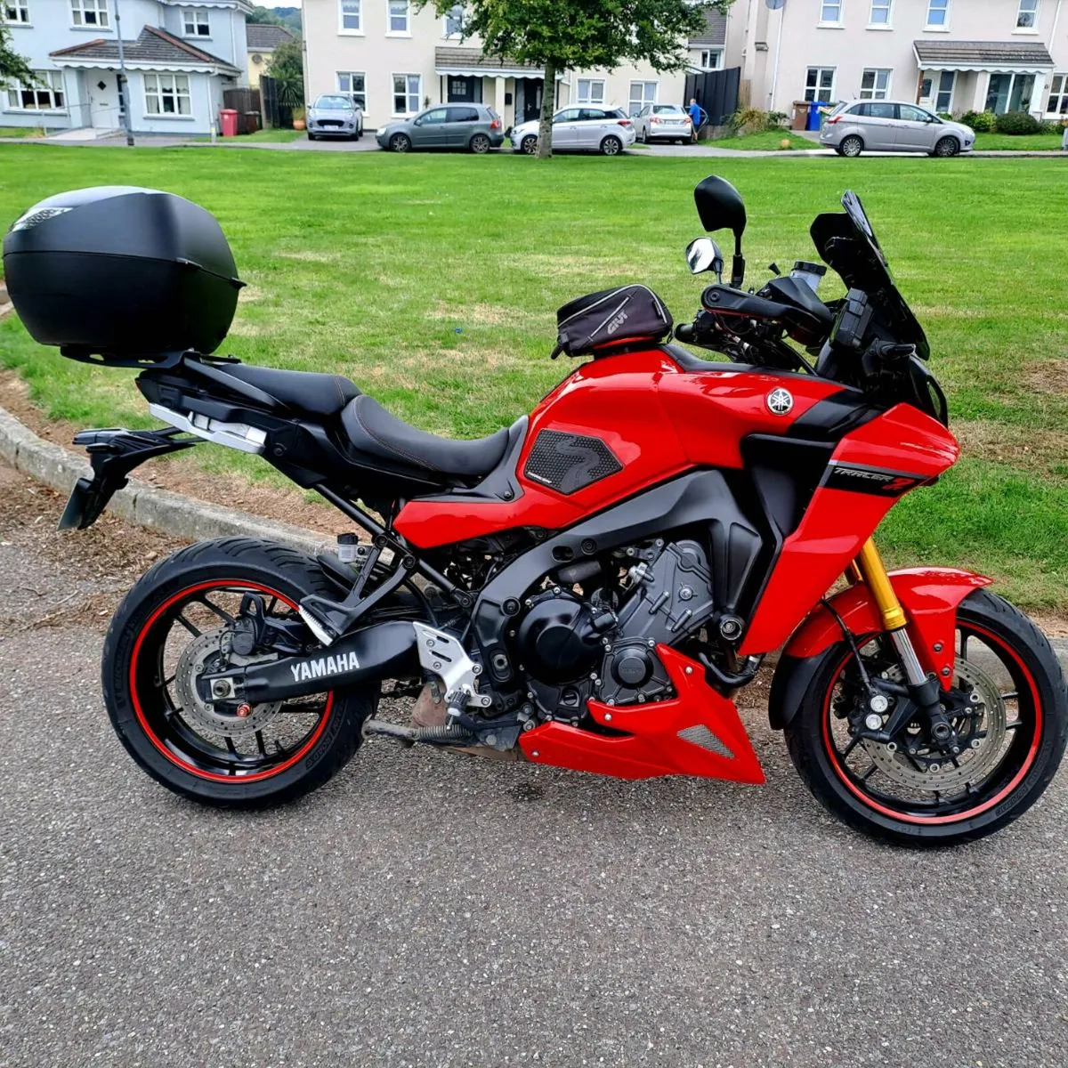 Givi top box mounting Rack for Tracer 9GT - Image 4
