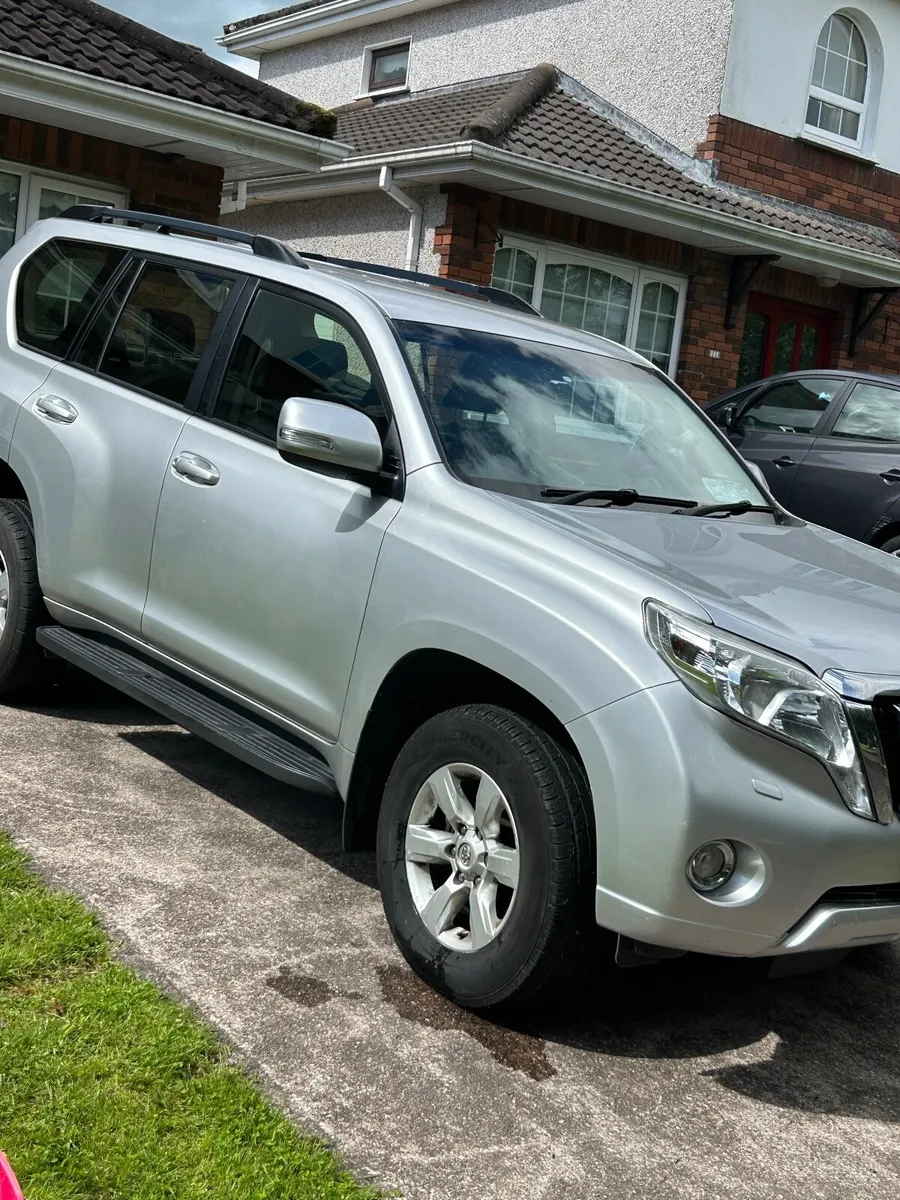 Toyota Land Cruiser 2017 - Image 3