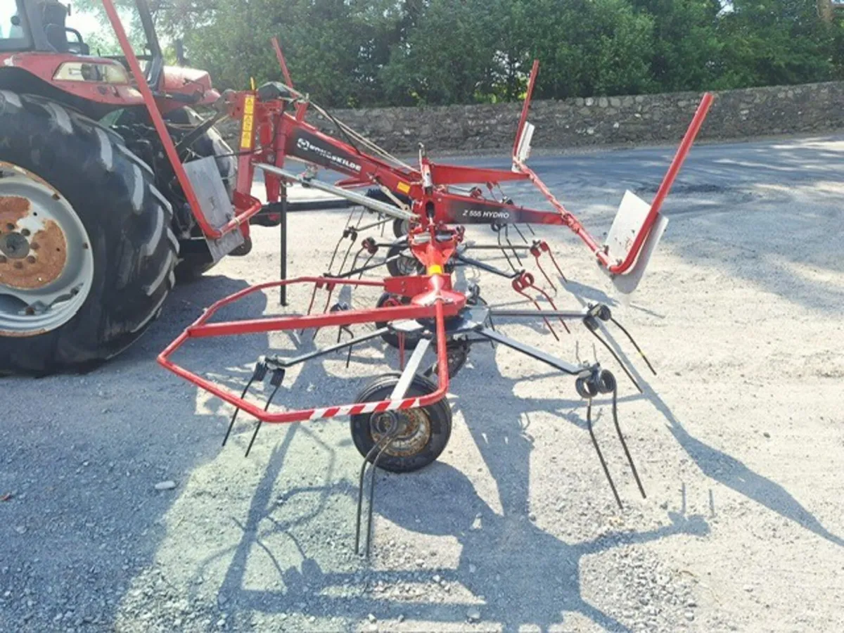 2020 Kongskilde Z555 Tedder - Image 2