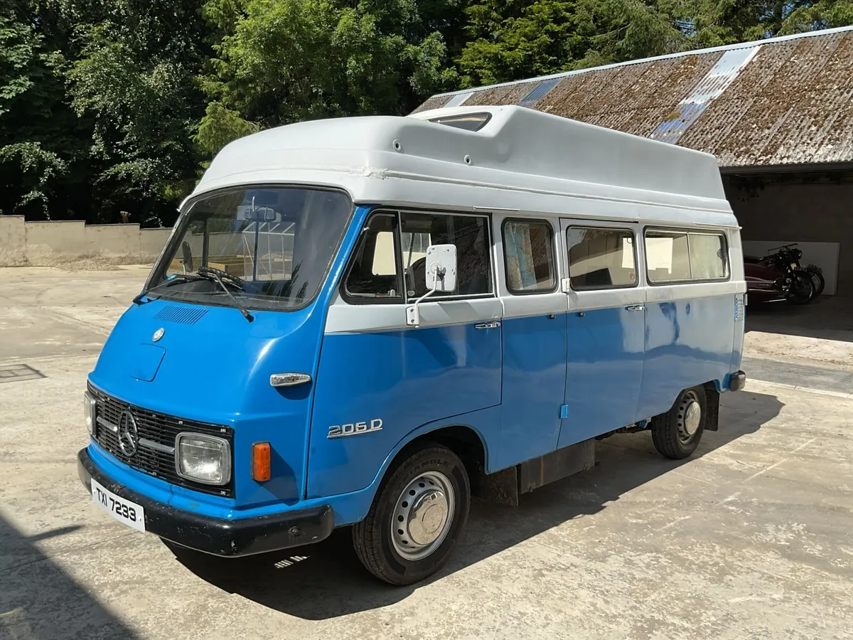 Mercedes-Benz Other 1975 - Image 2