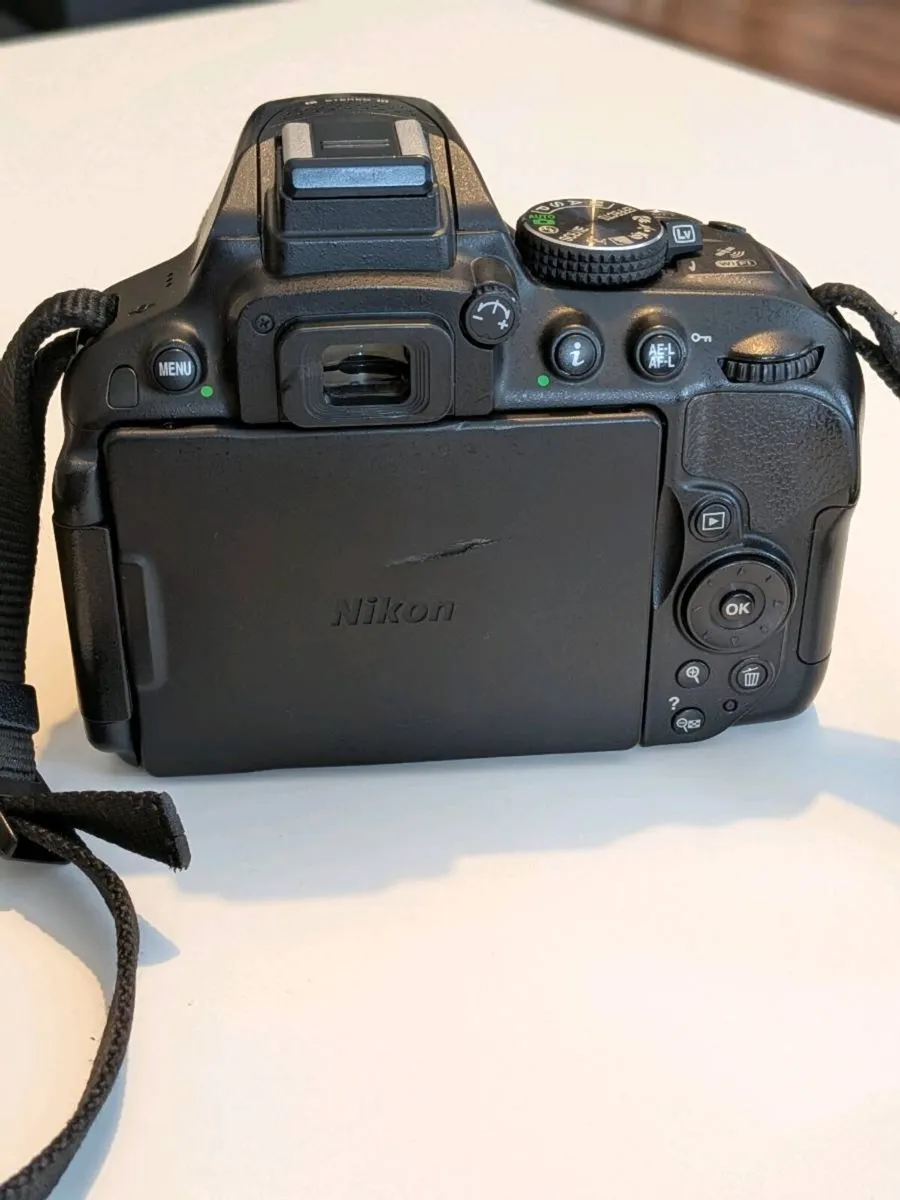 Nikon D5300 - Image 2